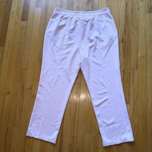 Lululemon Softstreme Strawberry Milkshake High-Rise‎ Pant 18 Straight Leg Yoga
